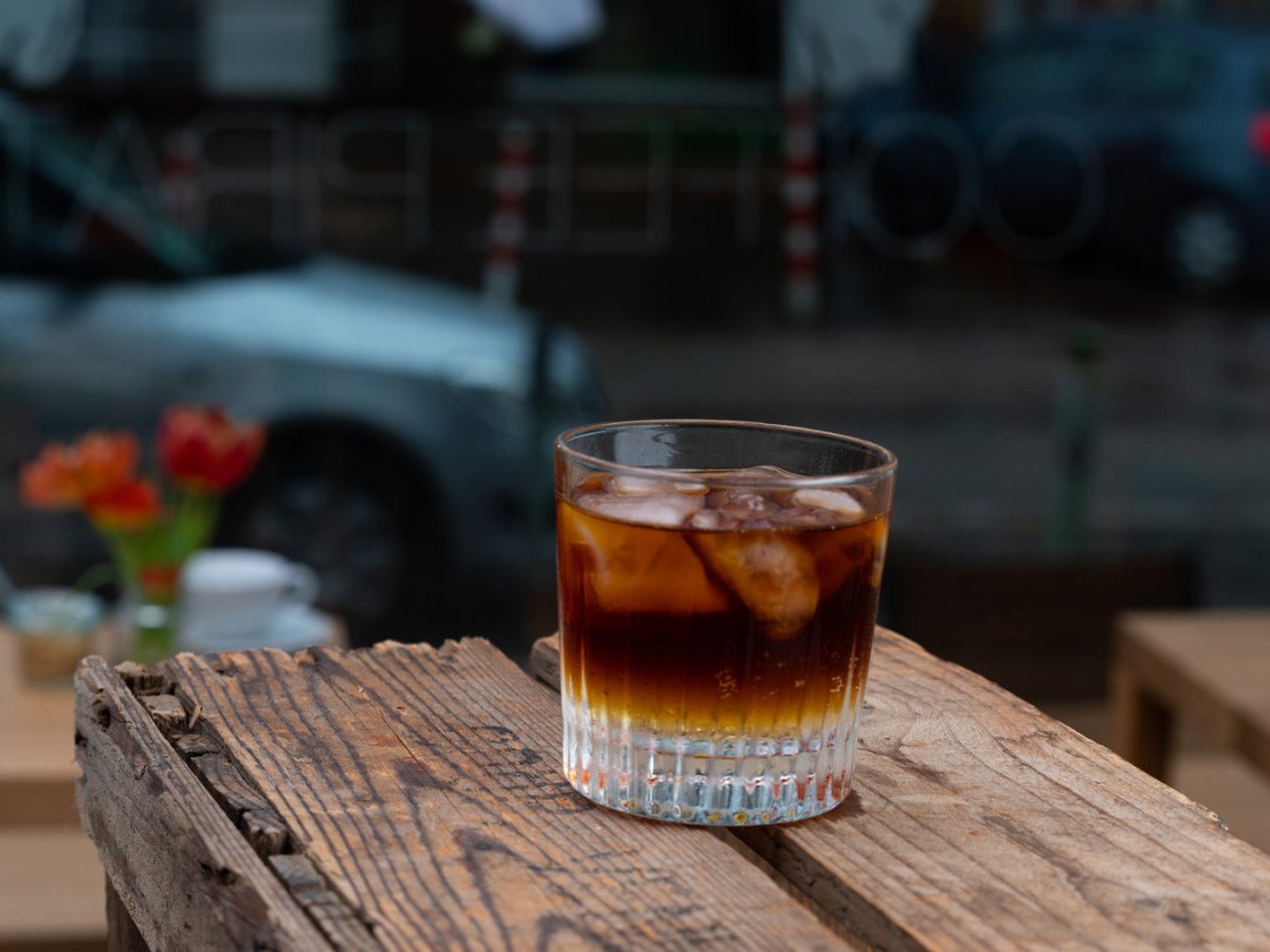 Cold Brew Kaffee zubereiten – Zubehör & Kaffeebohnen bei Coffee Pirates