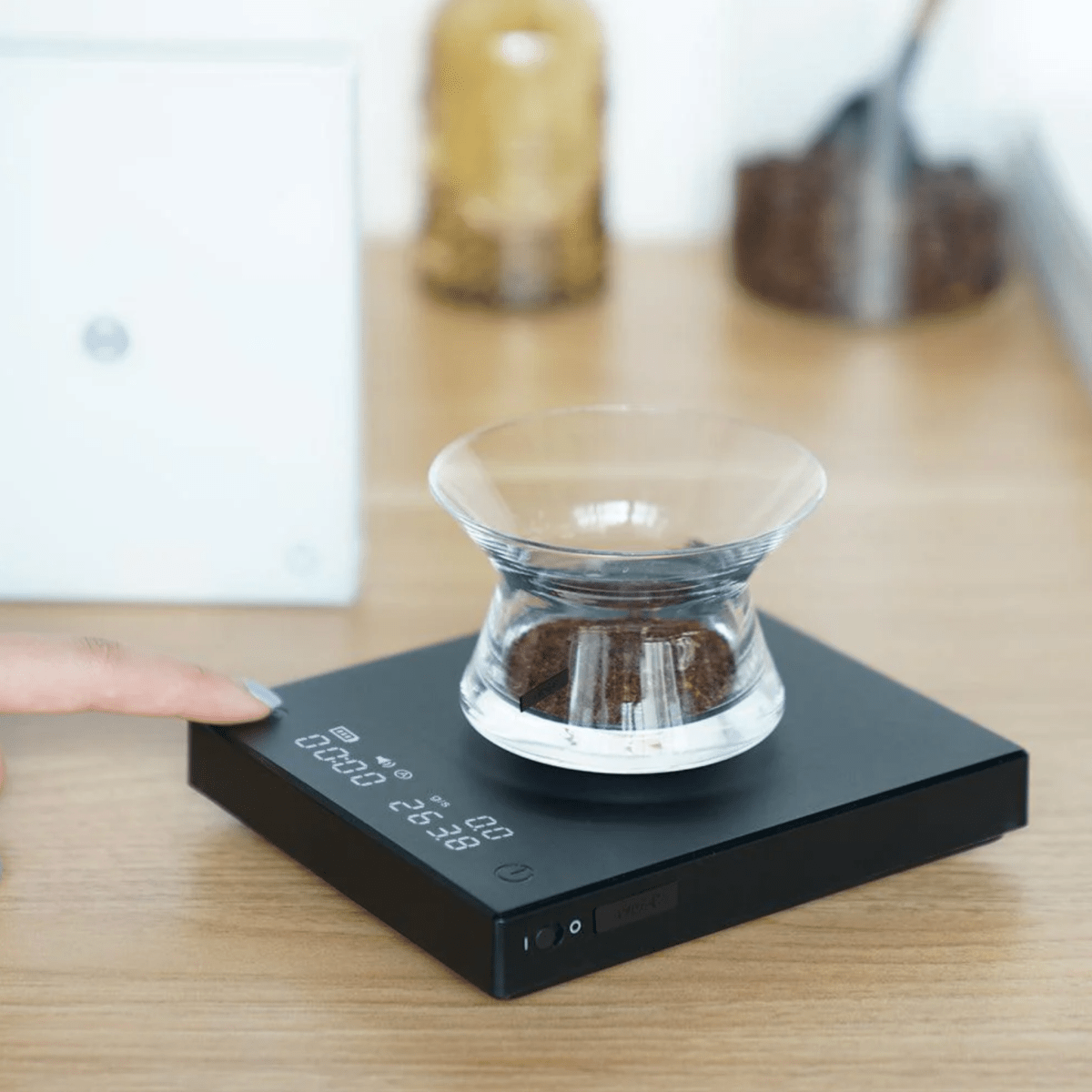 Timemore Basic 2.0 – Die digitale Espressowaage für maximale Kontrolle - Coffee Pirates
