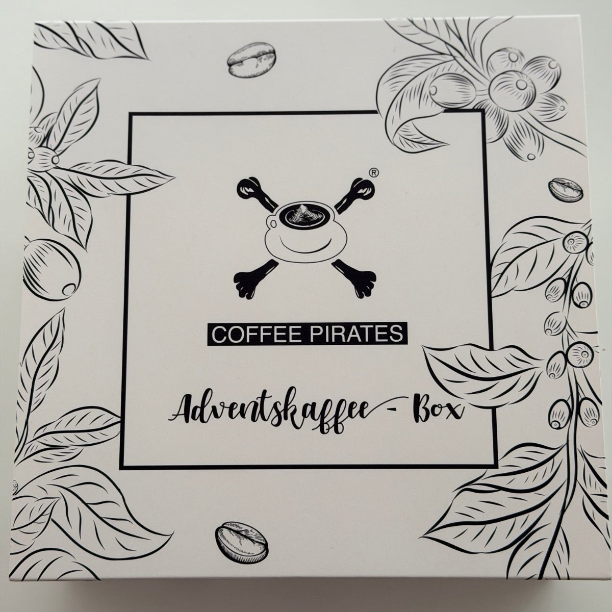 Kaffee Adventsbox 2026 - Coffee Pirates