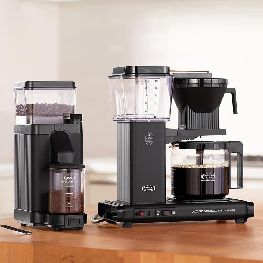 Moccamaster Filtermaschine und KM5 Mühle – Coffee Pirates