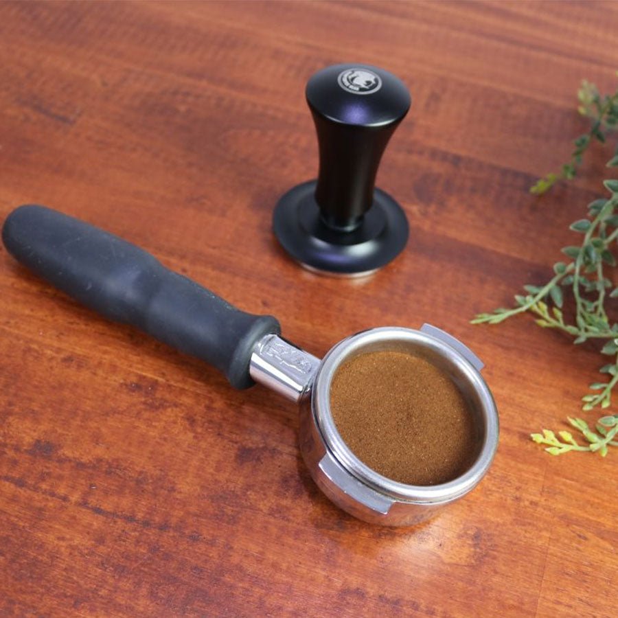 Rhino Self Levelling Tamper 58mm – Black - Coffee Pirates
